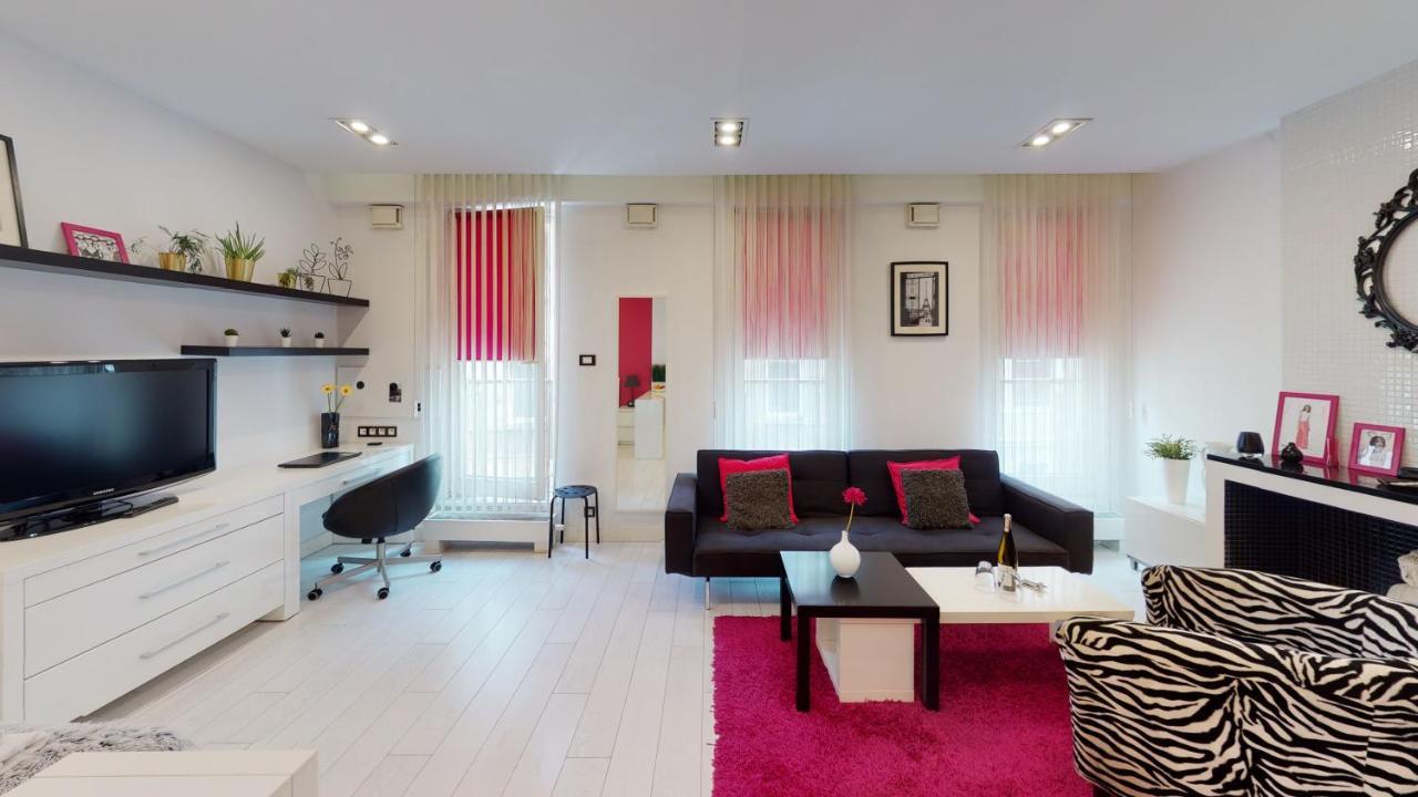 Pink Apartment Rydygiera 2A Tectum Apartments Wroclaw Exterior photo